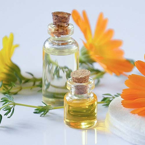 aromathérapie pot de crème composés aromatiques extraits de plantespharmacie des Tilleuls